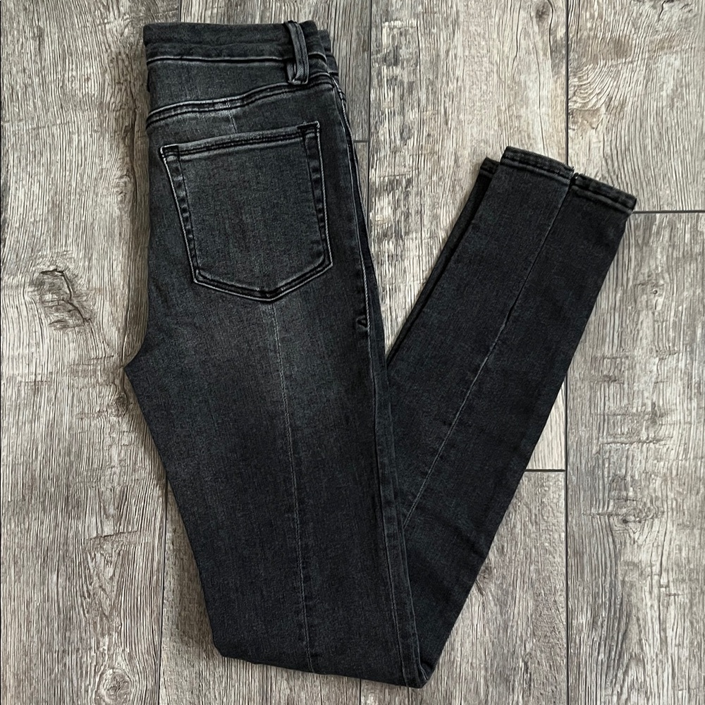 GOOD AMERICAN SKINNY JEANS